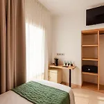 Bon Repos 호텔 3*